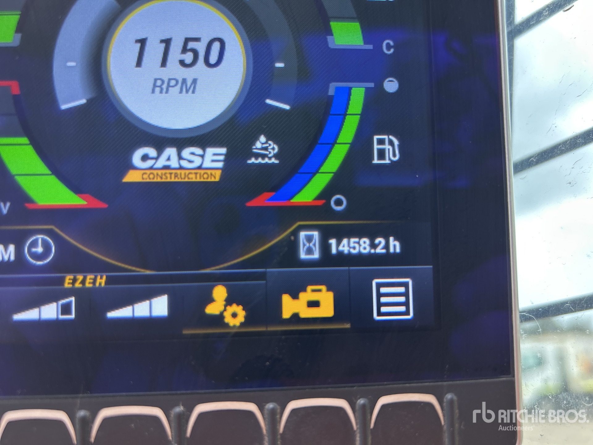 2022 Case TR340B