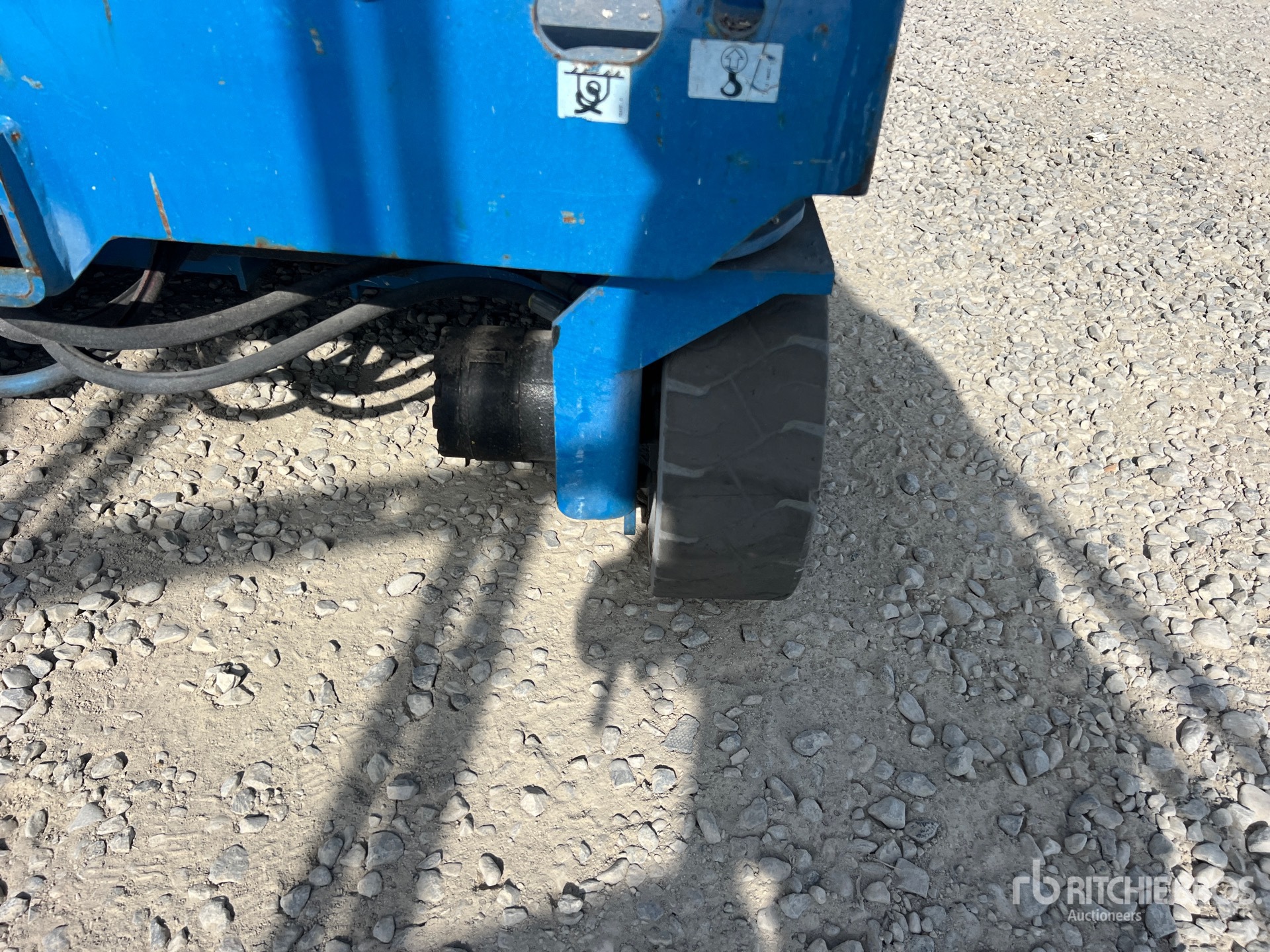 2019 Genie GS-3246
