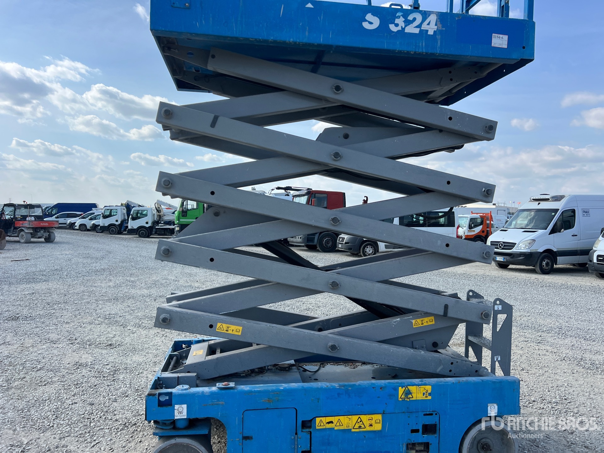 2019 Genie GS-3246