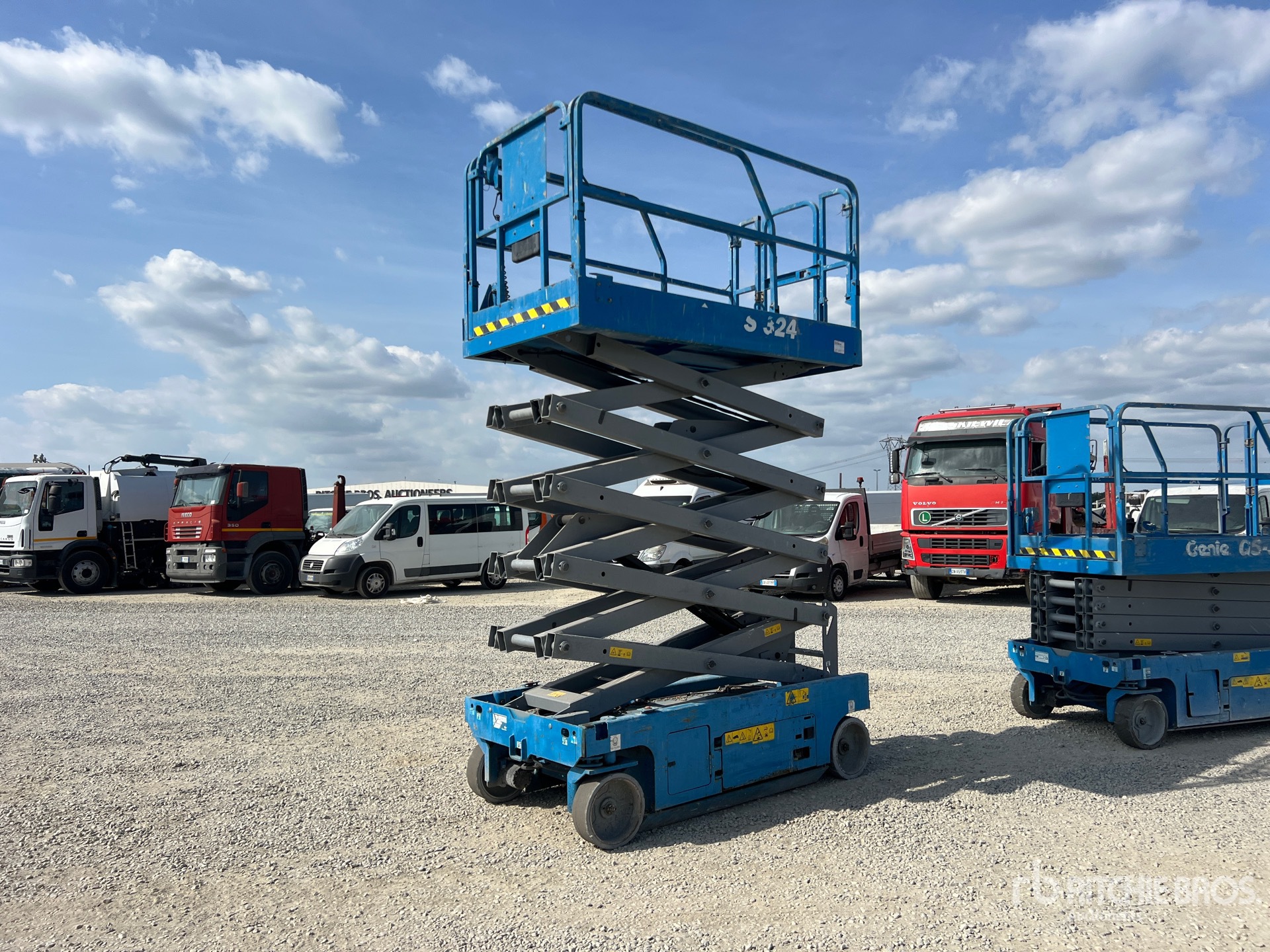 2019 Genie GS-3246