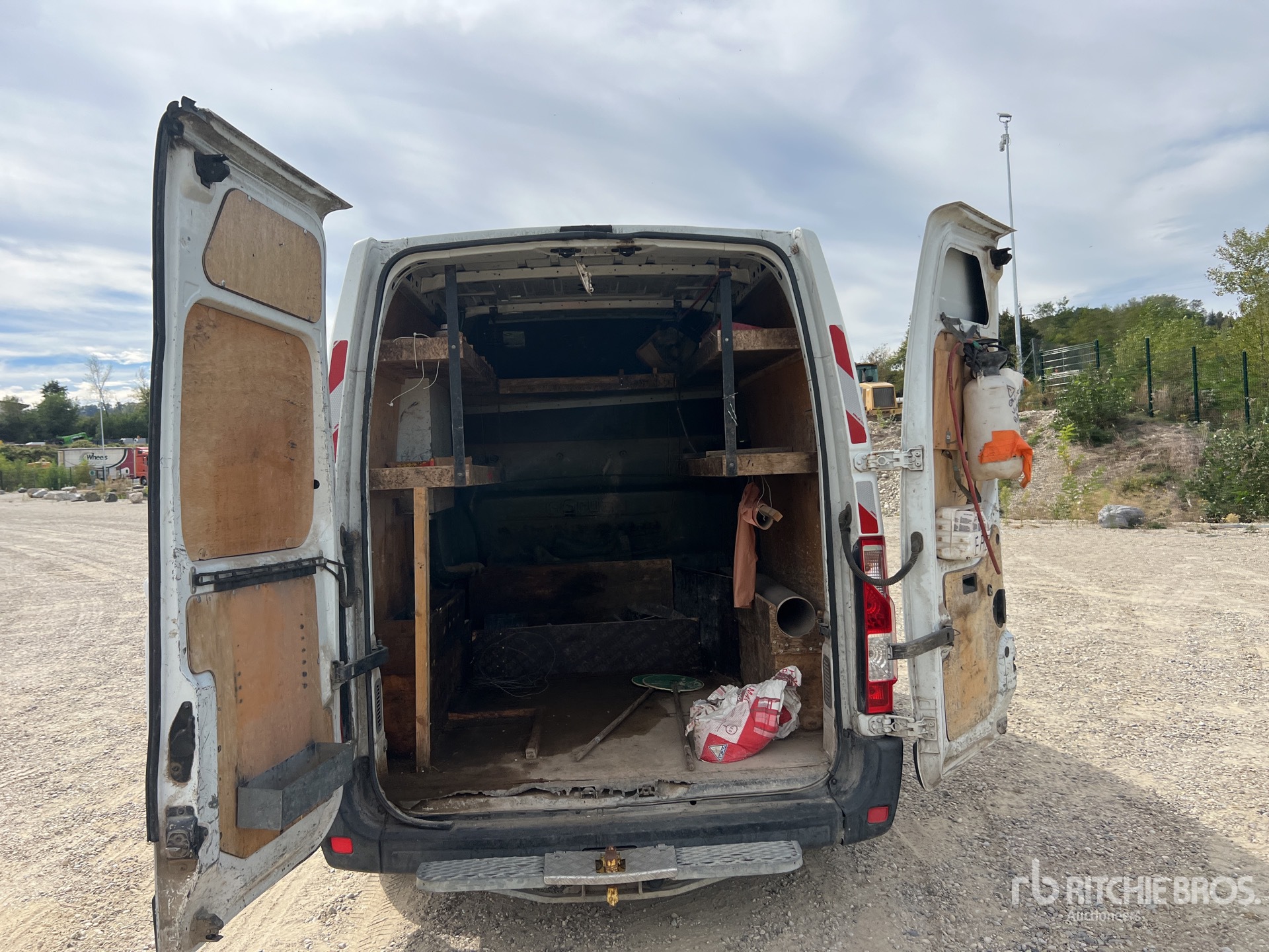 2014 Renault MASTER DCI 125