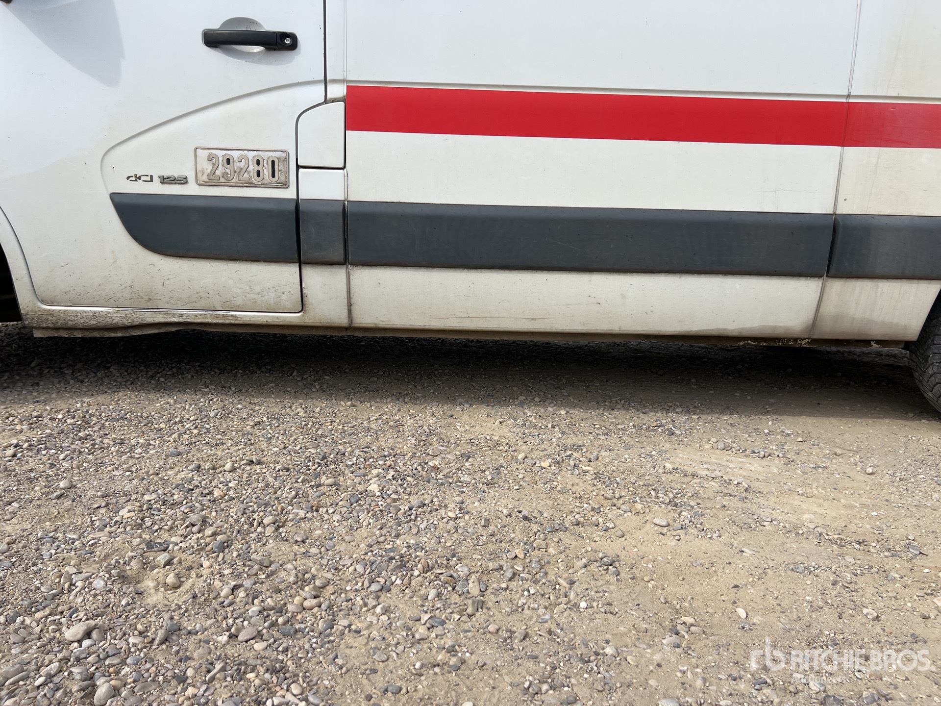 2014 Renault MASTER DCI 125