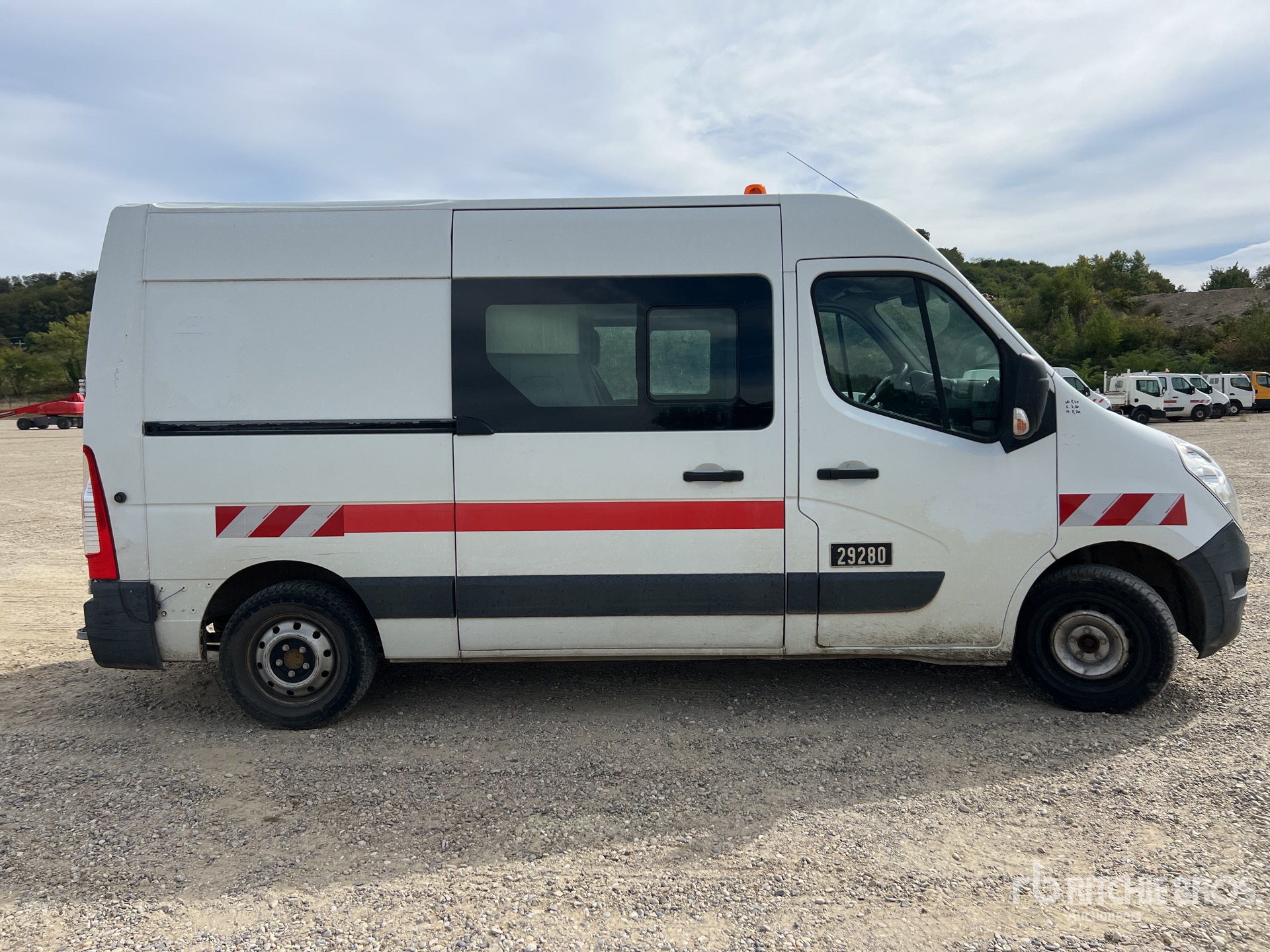 2014 Renault MASTER DCI 125