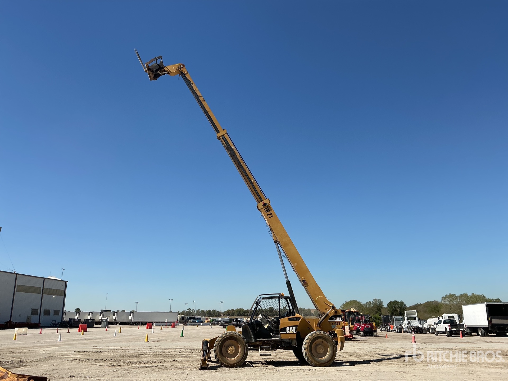 2006 Caterpillar TH460B