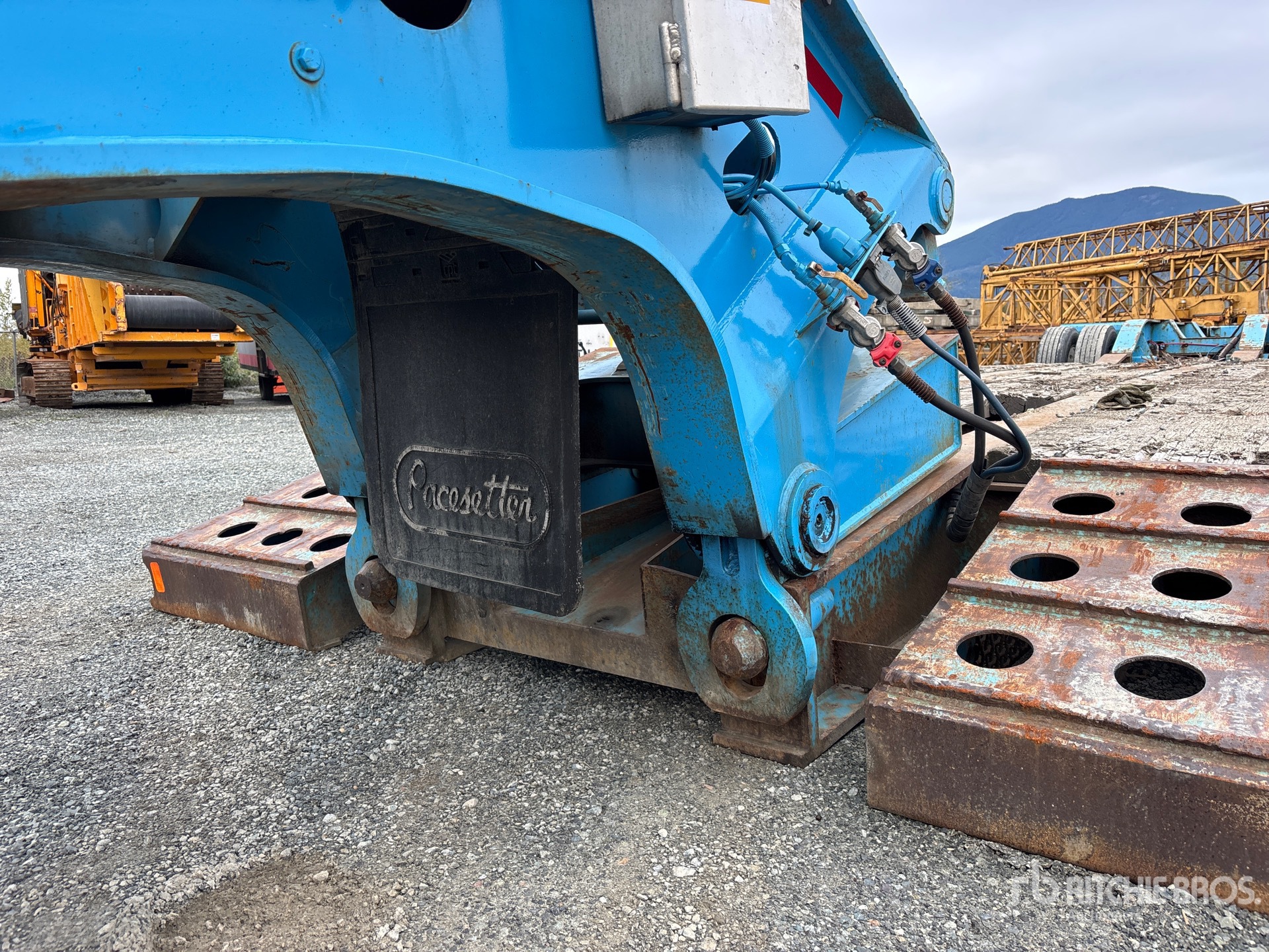 2007 K-Line TRI/A REMOVABLE GOOSENECK