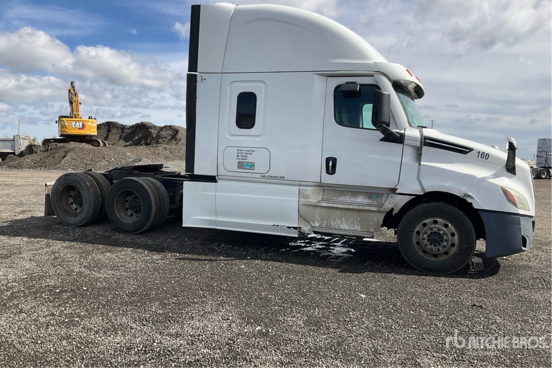 2022 Freightliner CASCADIA 126