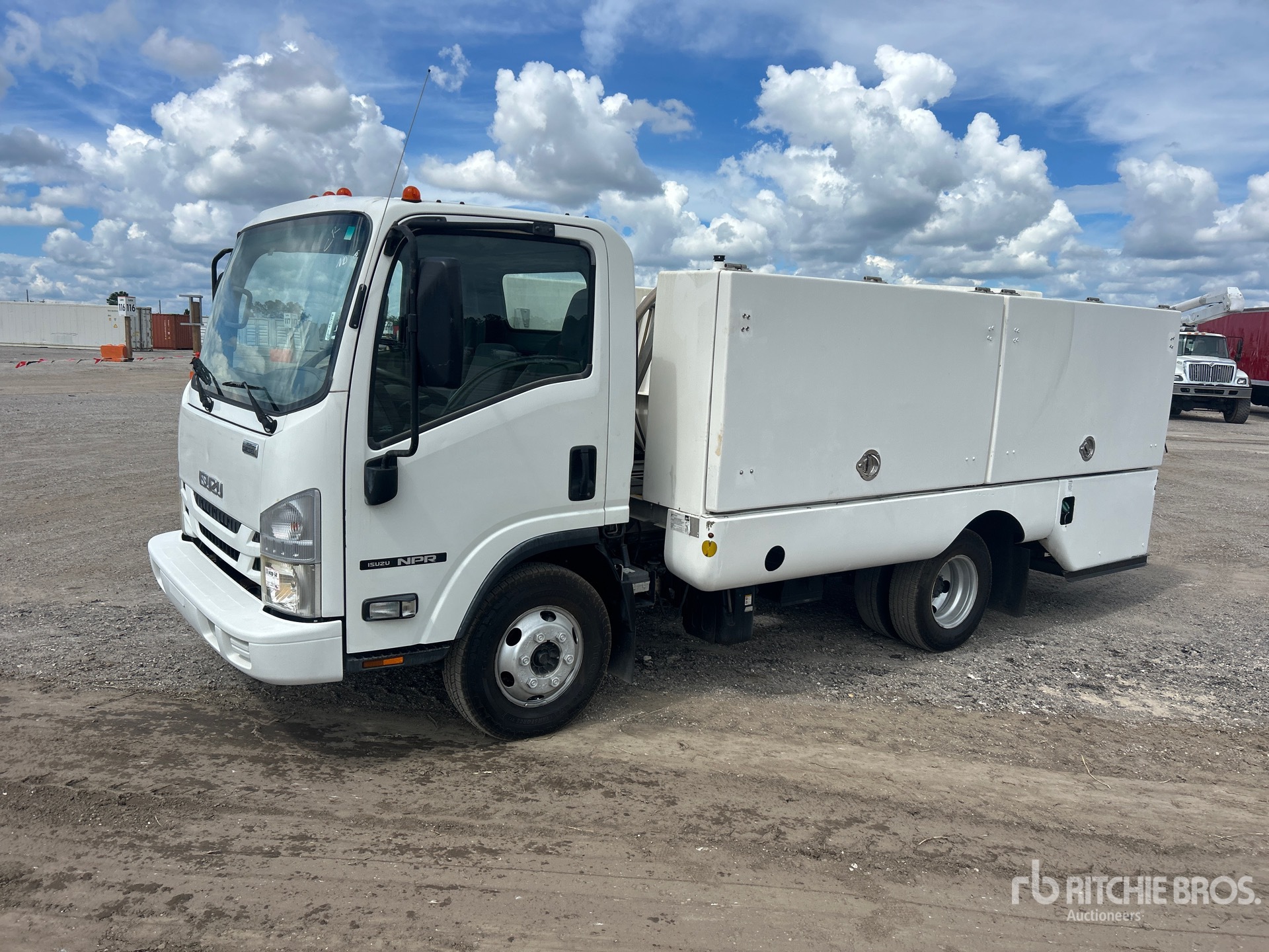 2017 Isuzu NPR