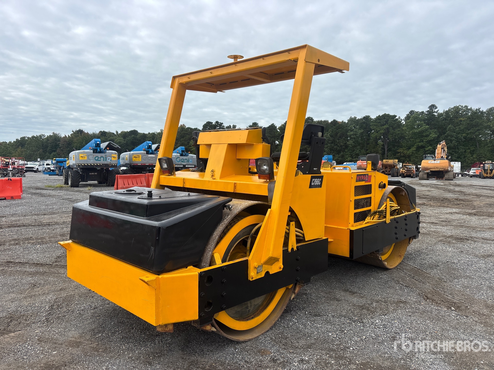 2000 Hypac C766C