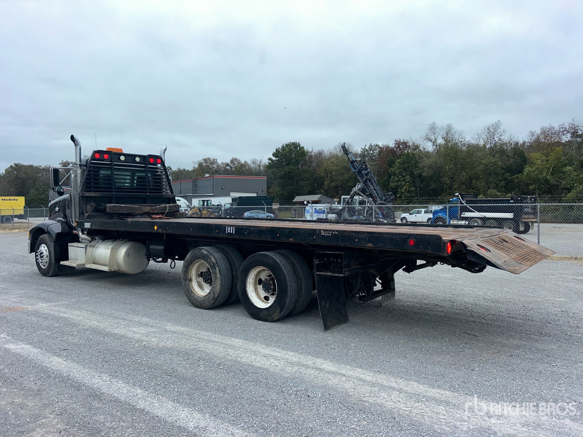 1999 Peterbilt 385