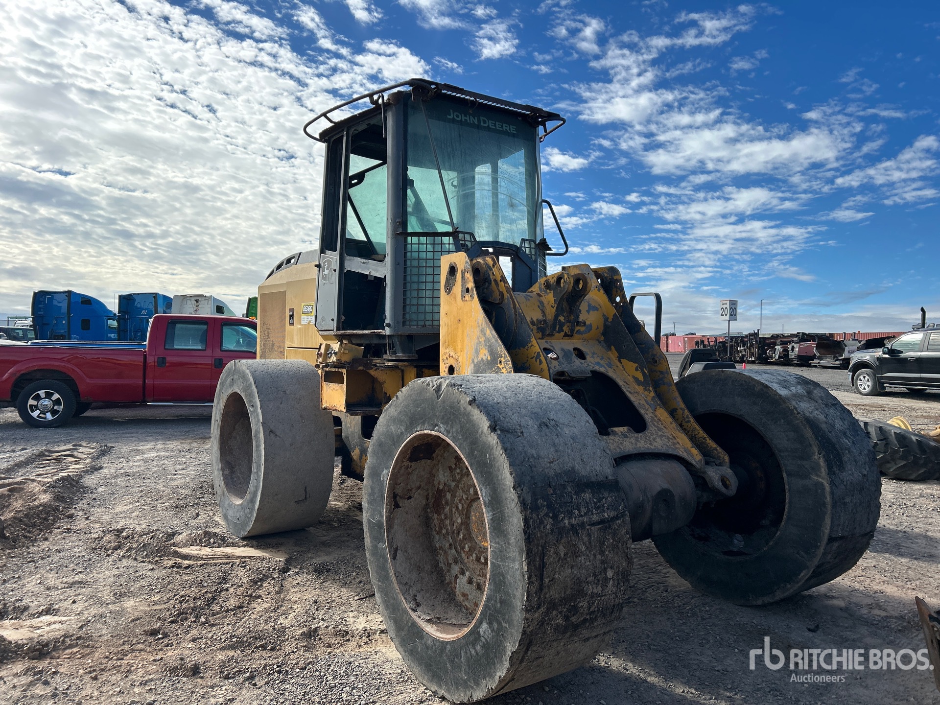2017 John Deere 544K
