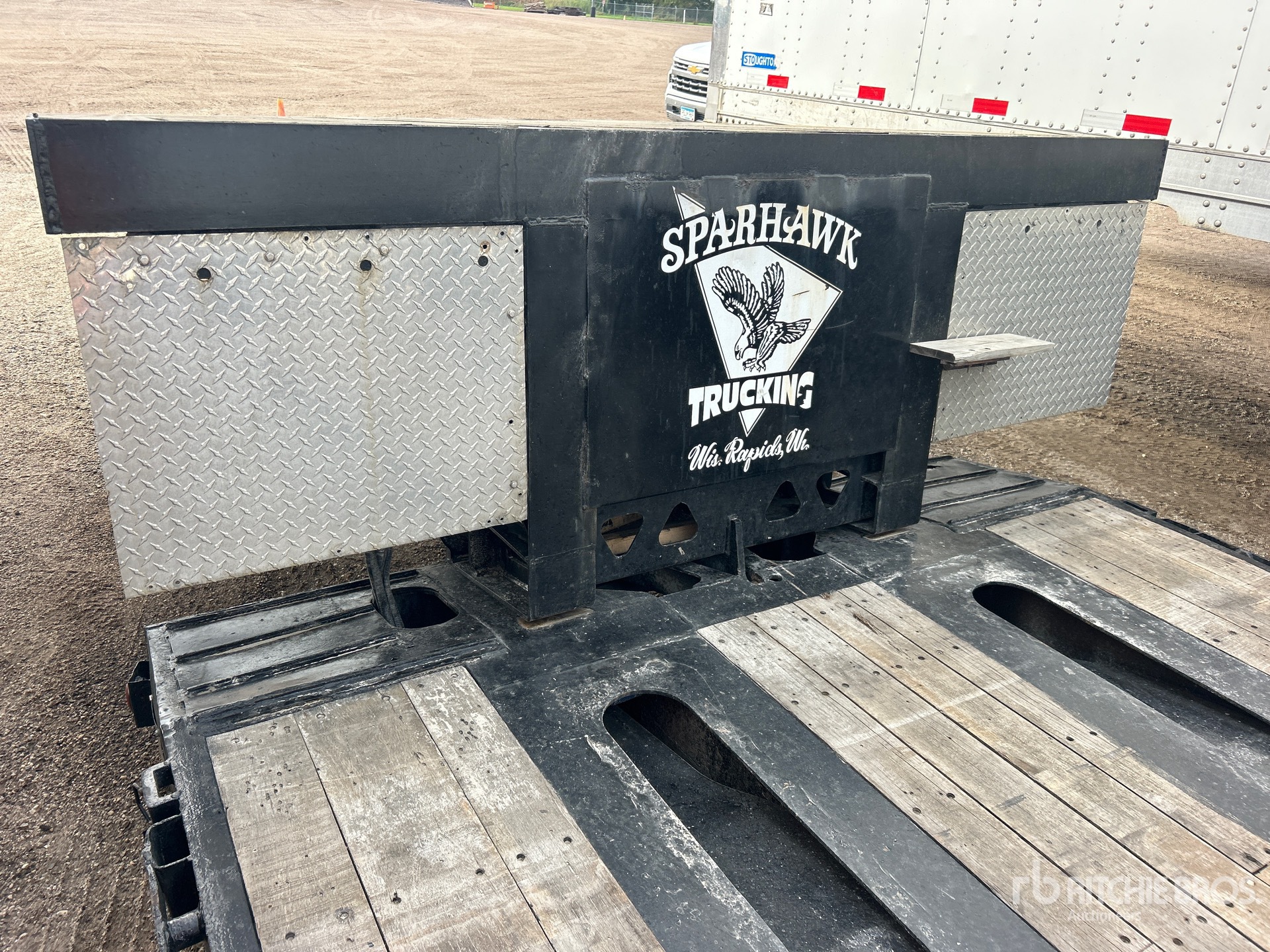 2002 Trail King T/A 53 ft Extendable Removable  ...