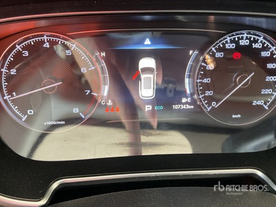 General Appearance with Hour Meter / Odometer