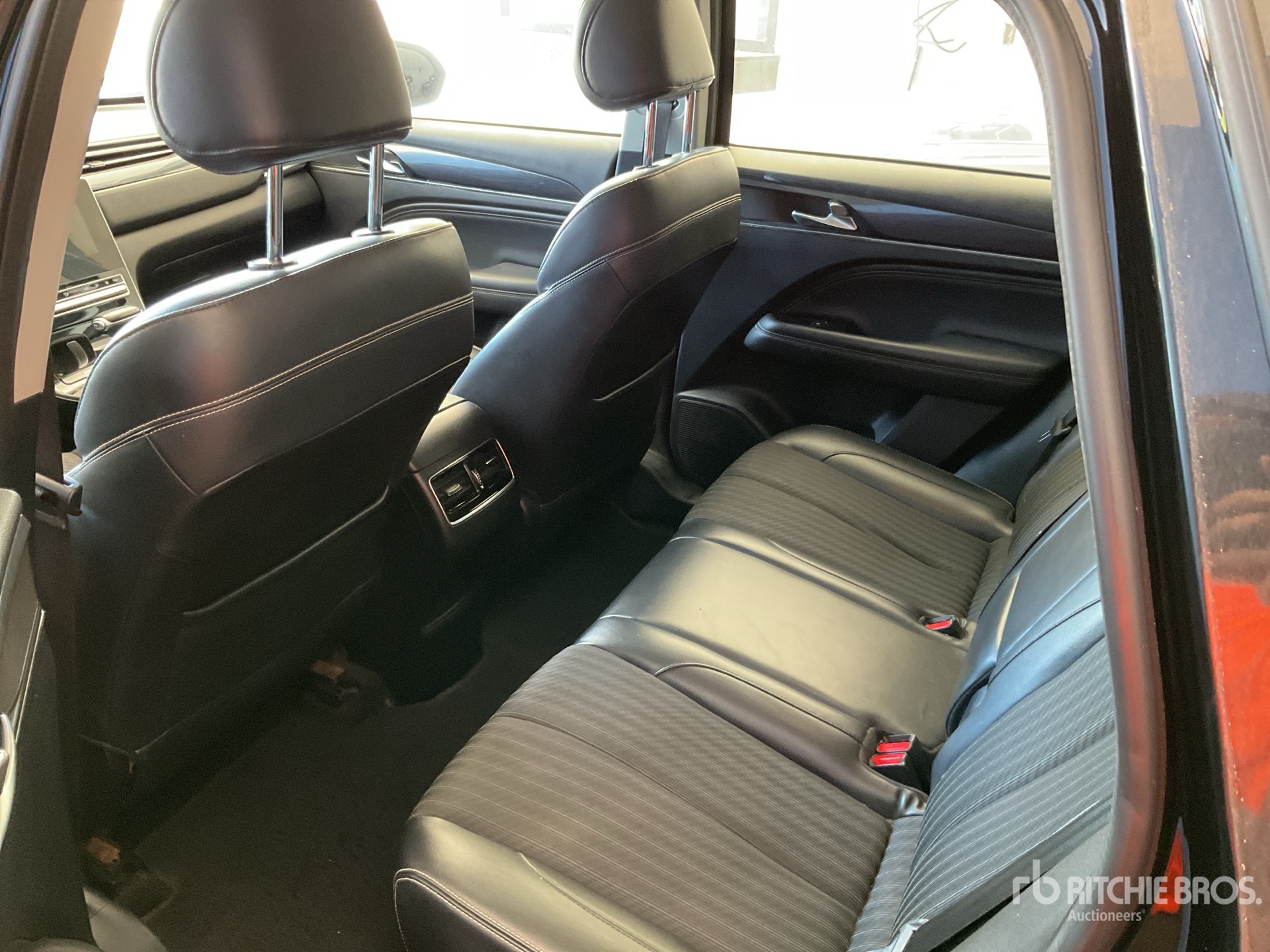 2023 Dodge Journey
