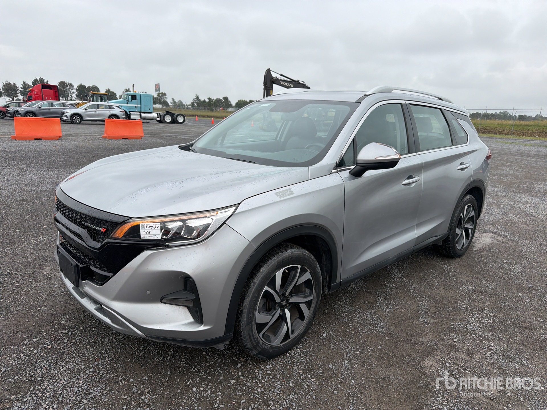 Photo of 2023 Dodge JOURNEY