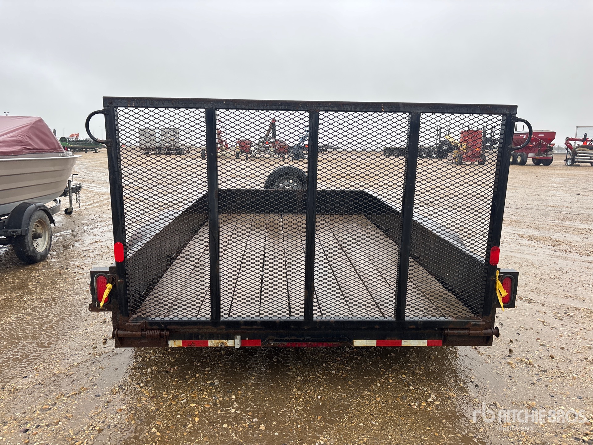 2011 Road Clipper 32STAL12X83