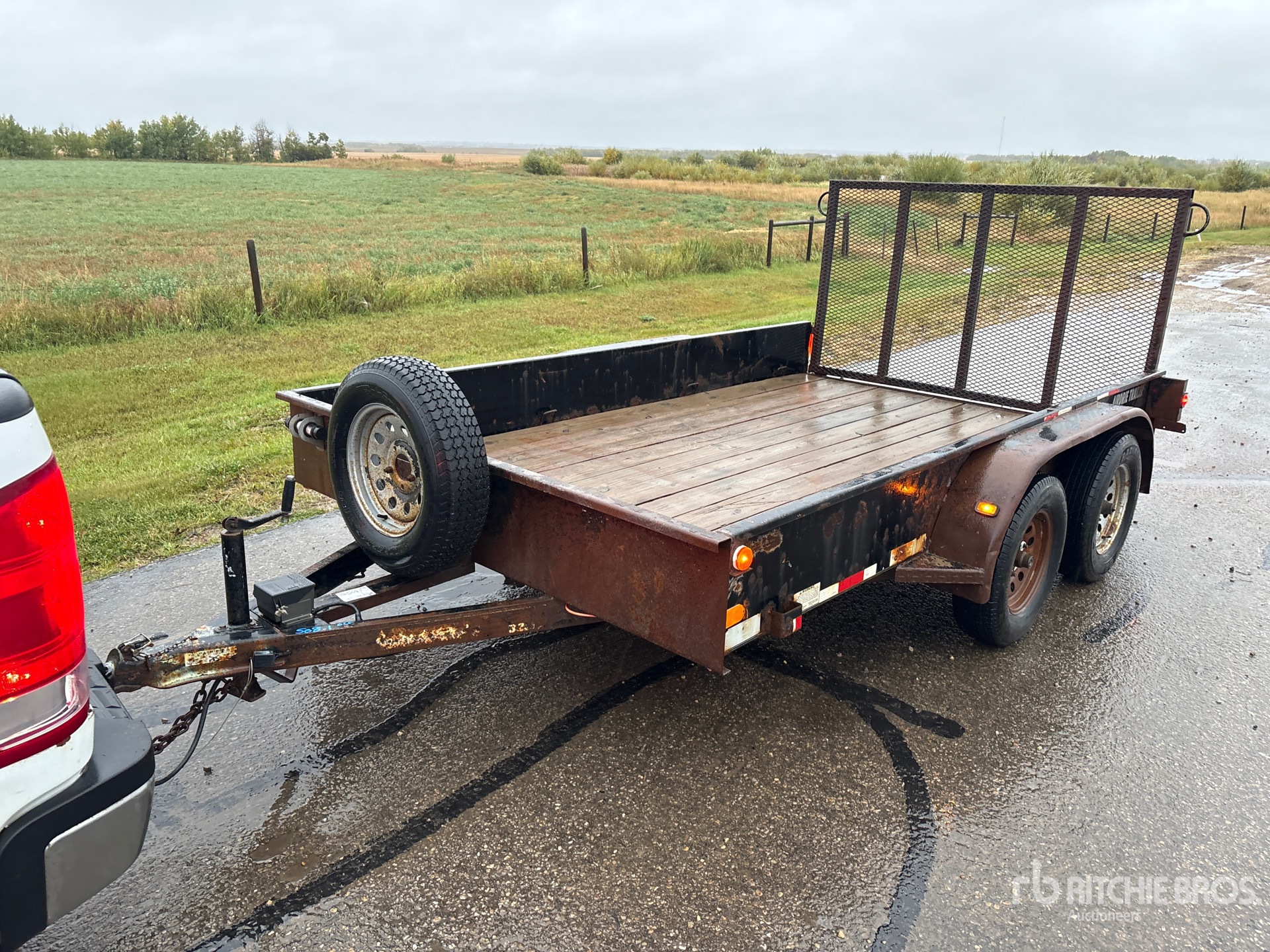 2011 Road Clipper 32STAL12X83
