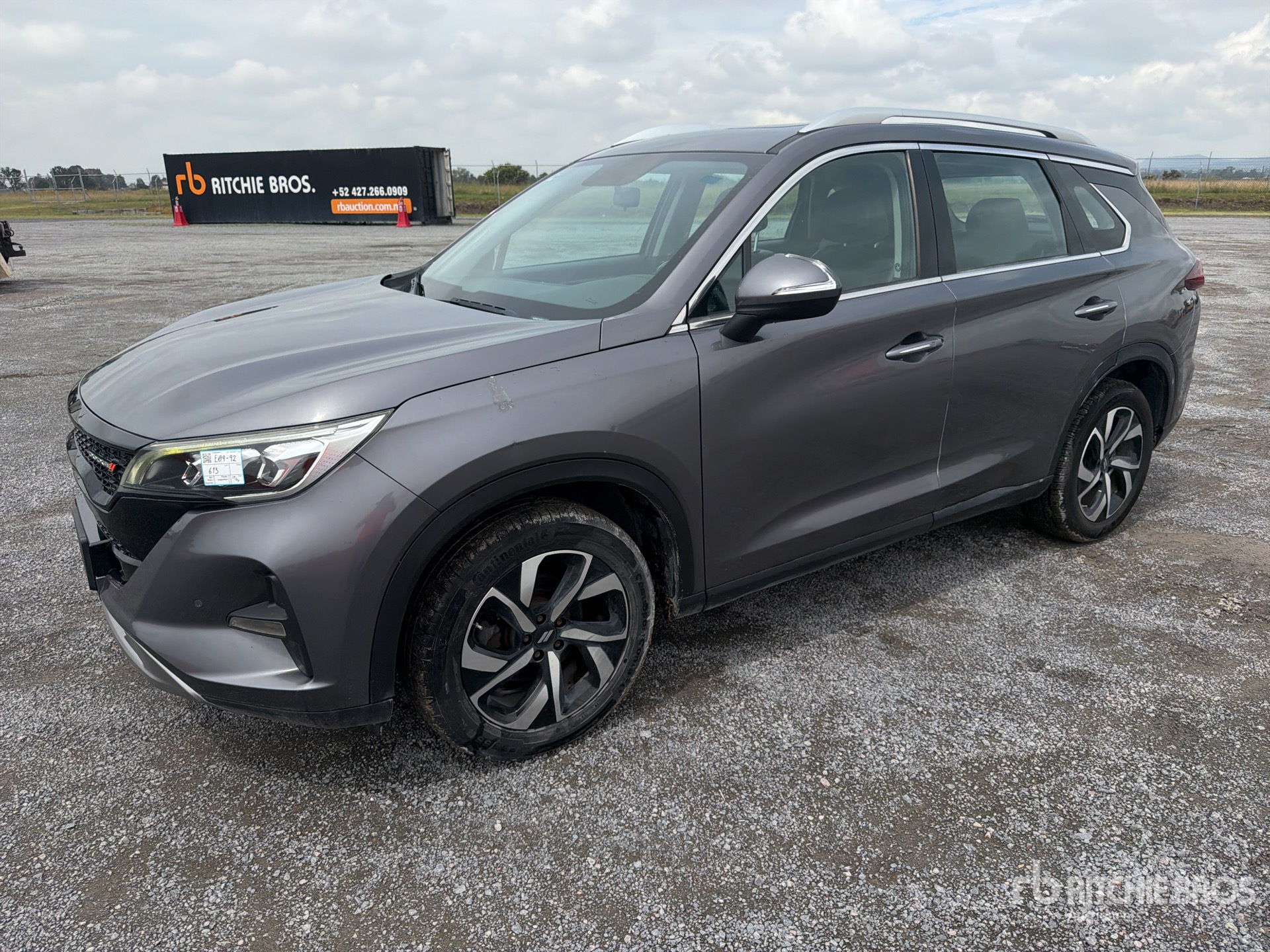 Photo of 2023 Dodge JOURNEY