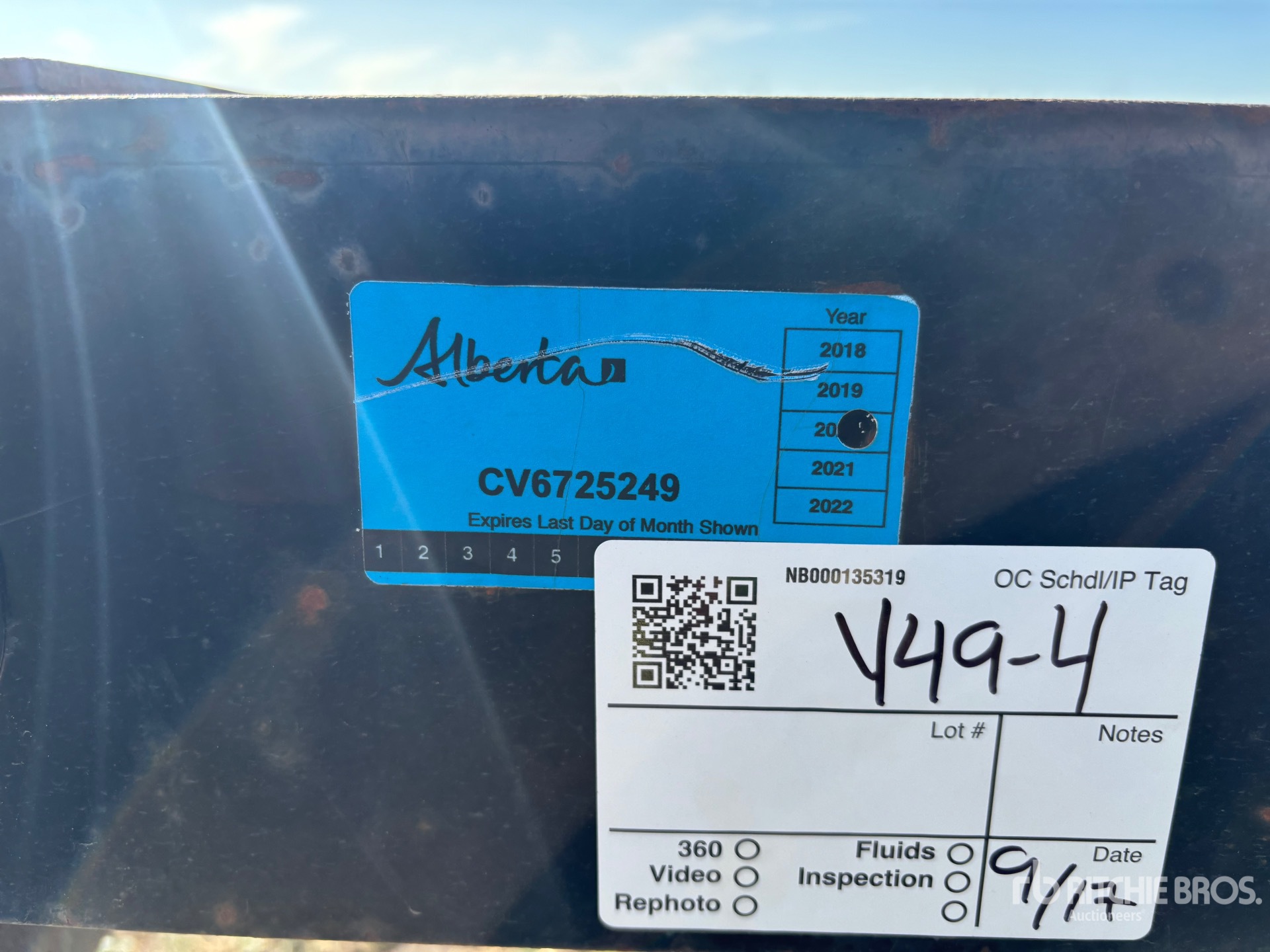 2005 Wrem 40 ft Tri/A