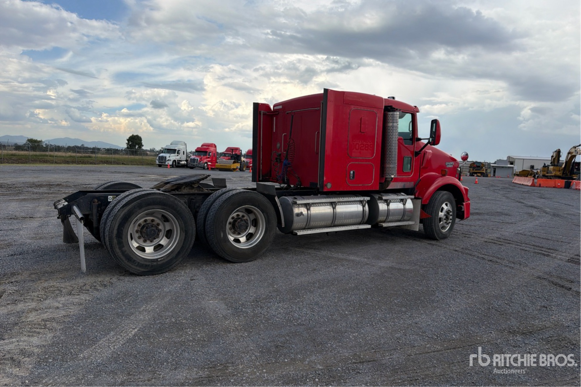 2016 Kenworth T800