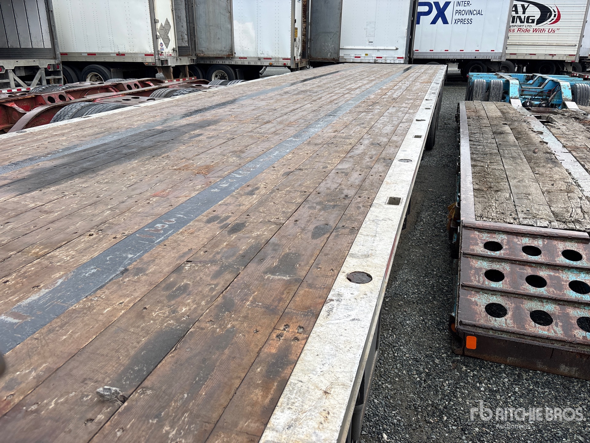 2024 Load King SDG533