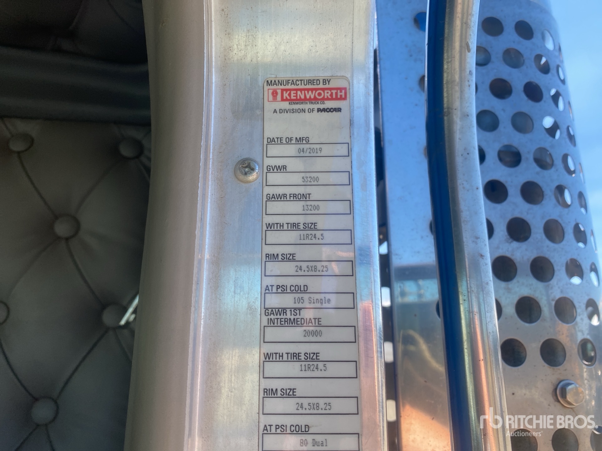 2020 Kenworth W900