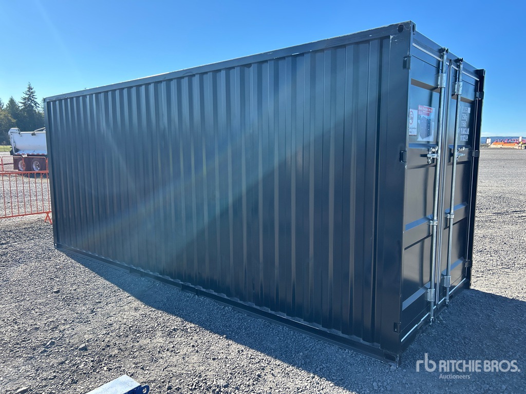Container Lifts 19 ft 2 inch x 8 ft 1 inch Storage Container for Sale in WA