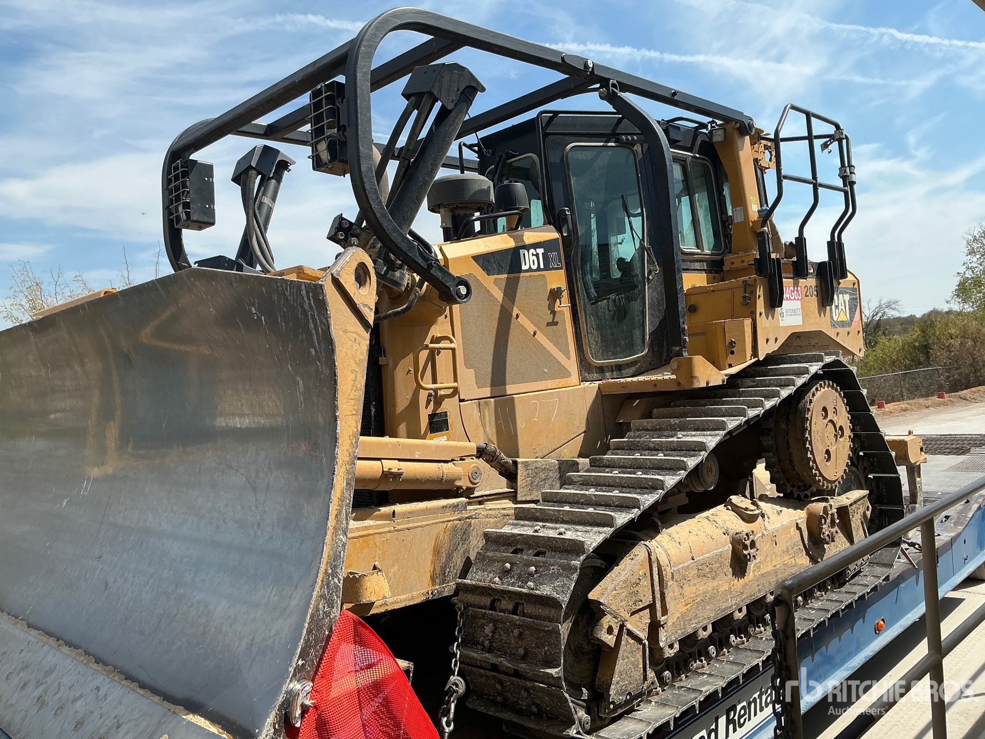 2018 Caterpillar D6T