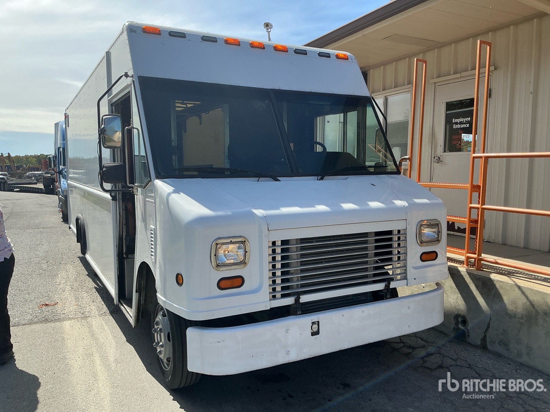2006 Freightliner MT45