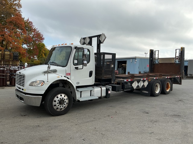 2017 Freightliner M2-106 6x4 Cylinder Pallet Flatbed Truck