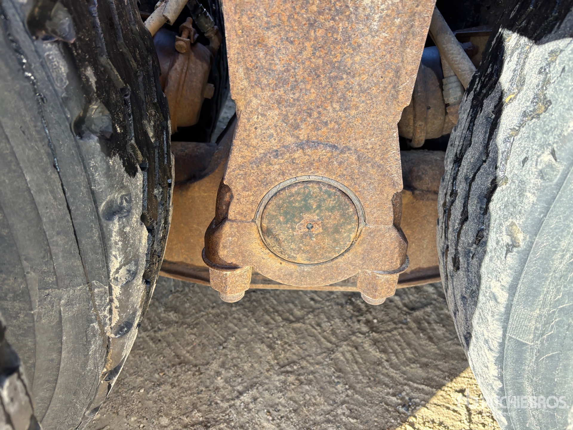 1981 Neils 16-Wheel