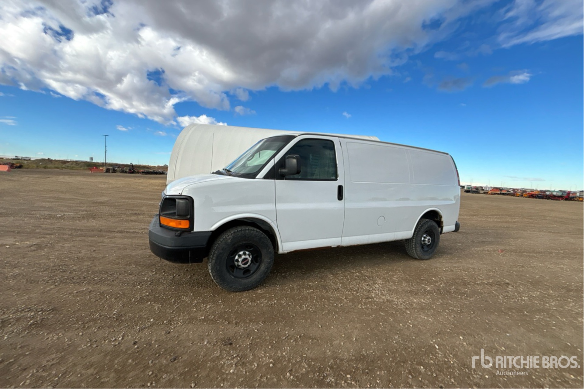 2012 GMC SAVANA 2500