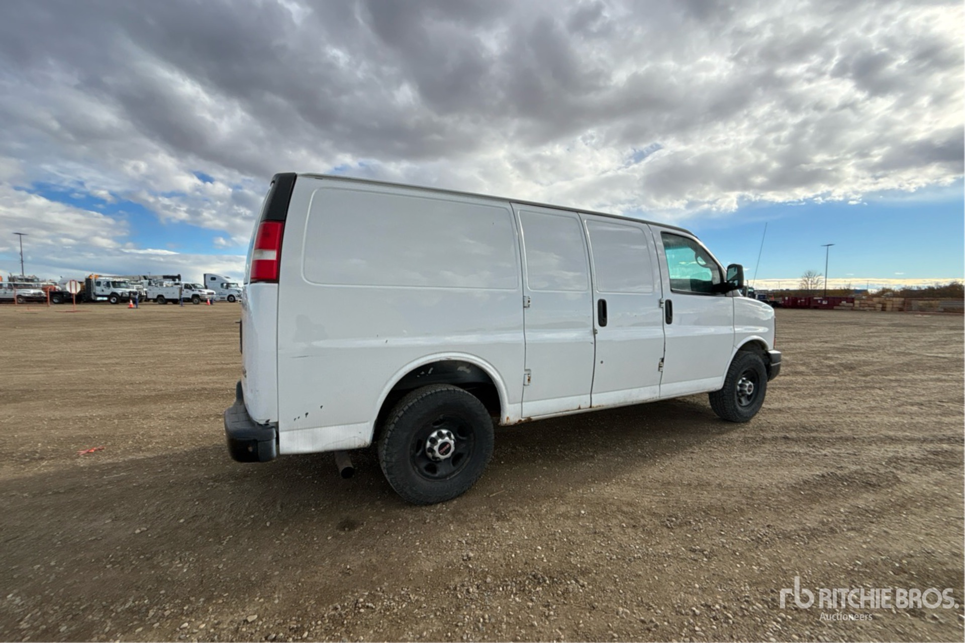 2012 GMC SAVANA 2500