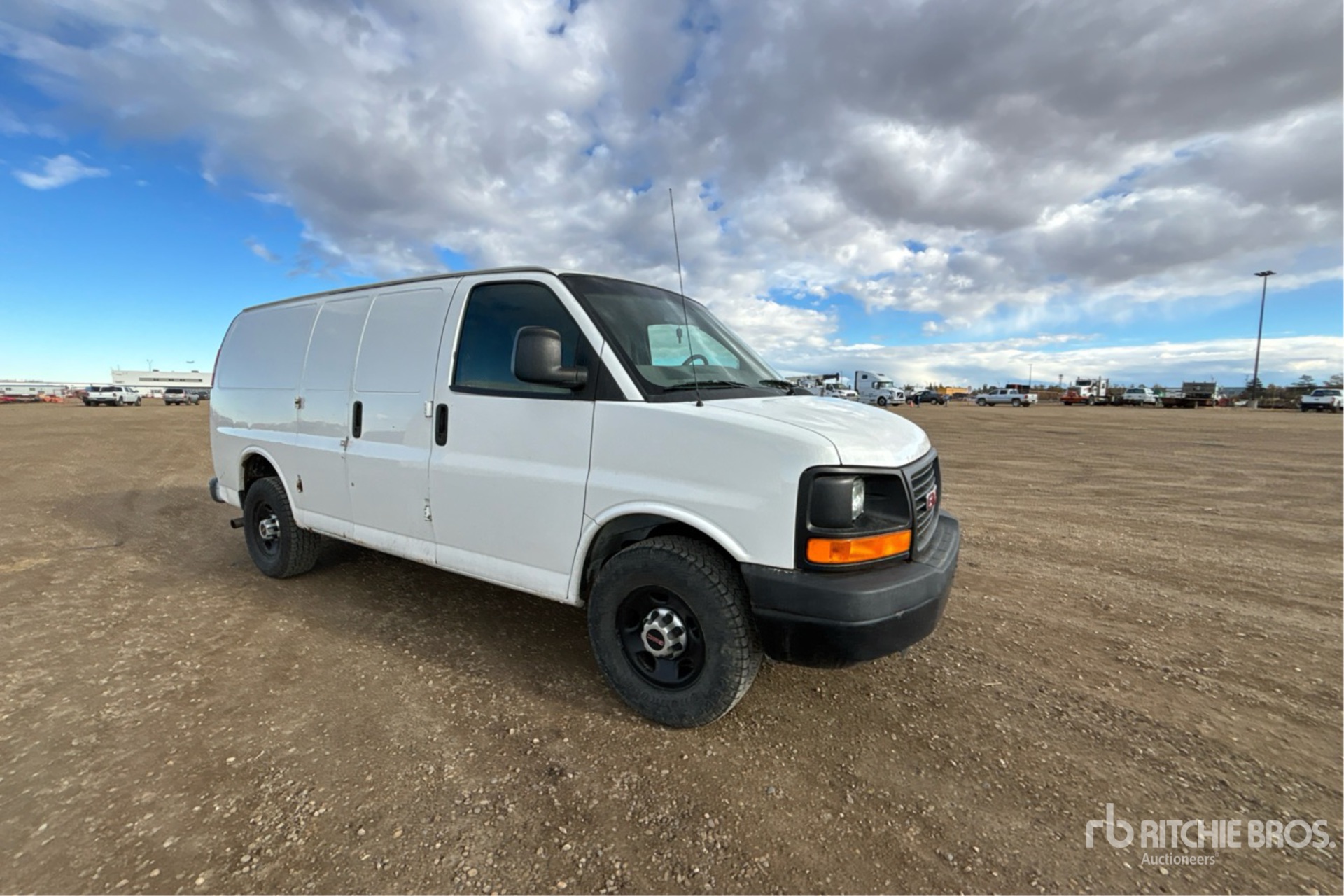 2012 GMC SAVANA 2500