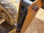 Hydraulics with Outrigger Cylinders