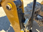 Hydraulics with Outrigger Cylinders