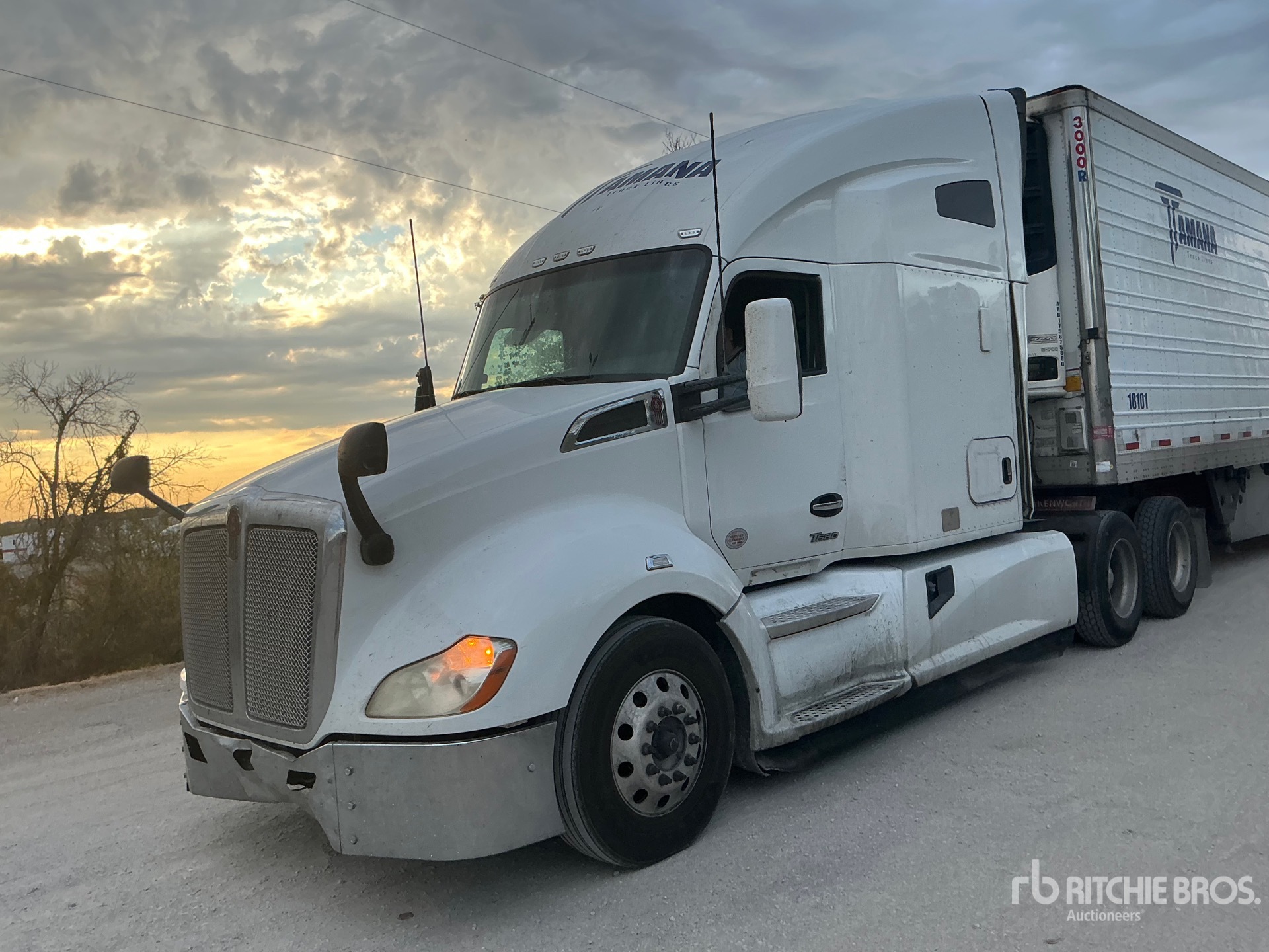 2022 Kenworth T680