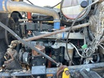Moteur with Engine - Left Side