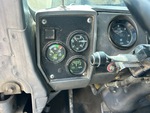 Cab with Jauges