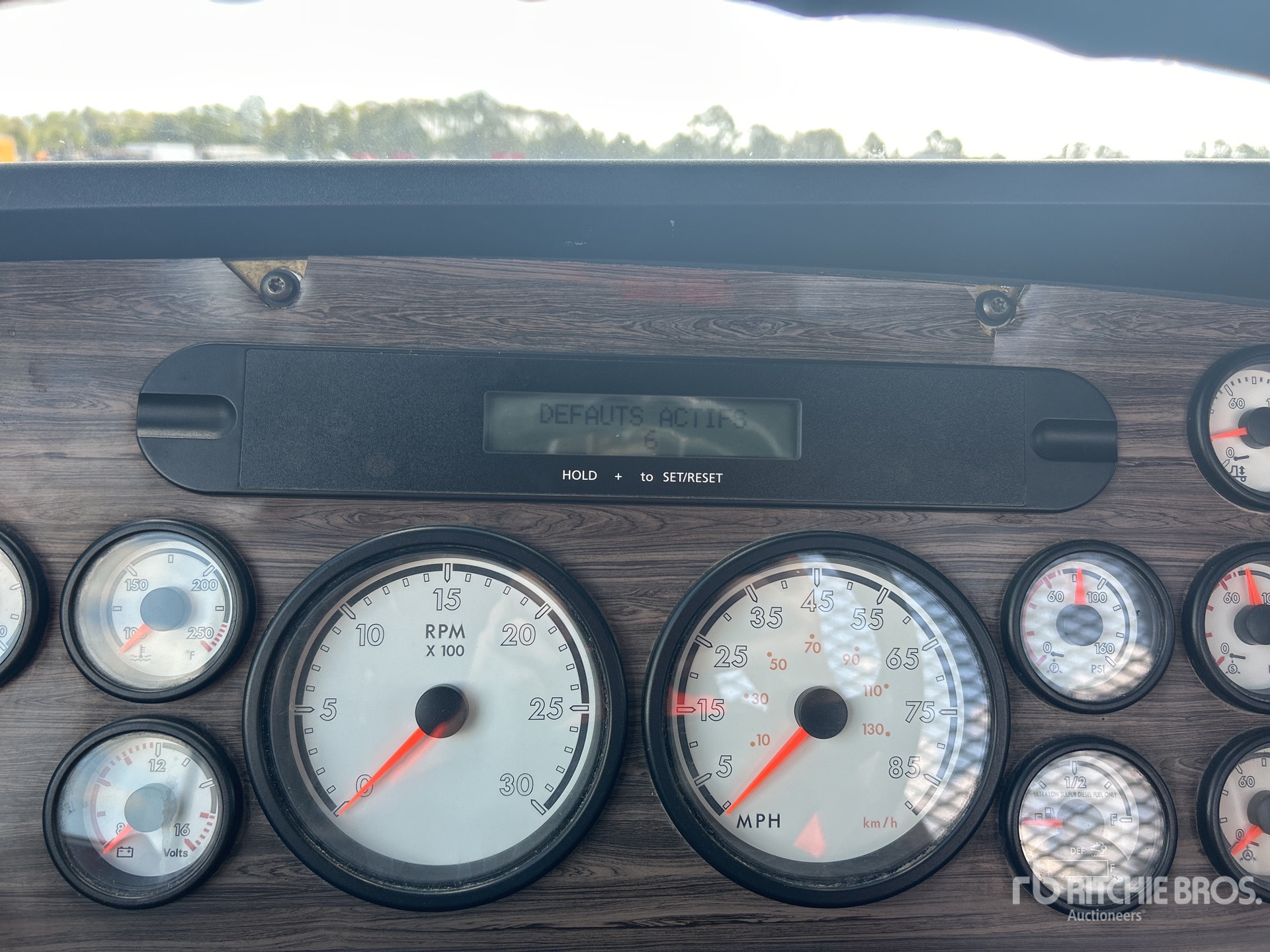 2012 Freightliner CORONADO
