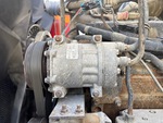 Moteur with compresseur de climatisation
