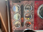 Cab with Jauges