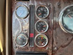 Cab with Spie luminose del motore