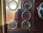Cab with Spie luminose del motore