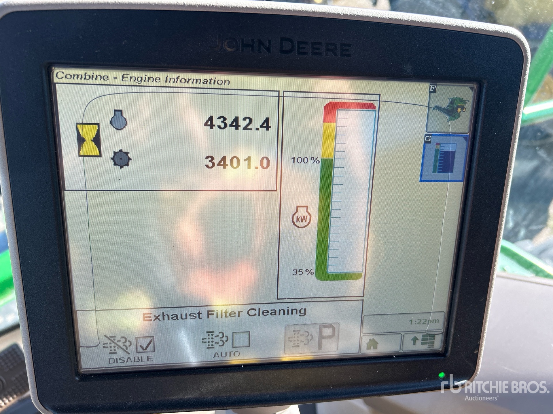 2012 John Deere S690