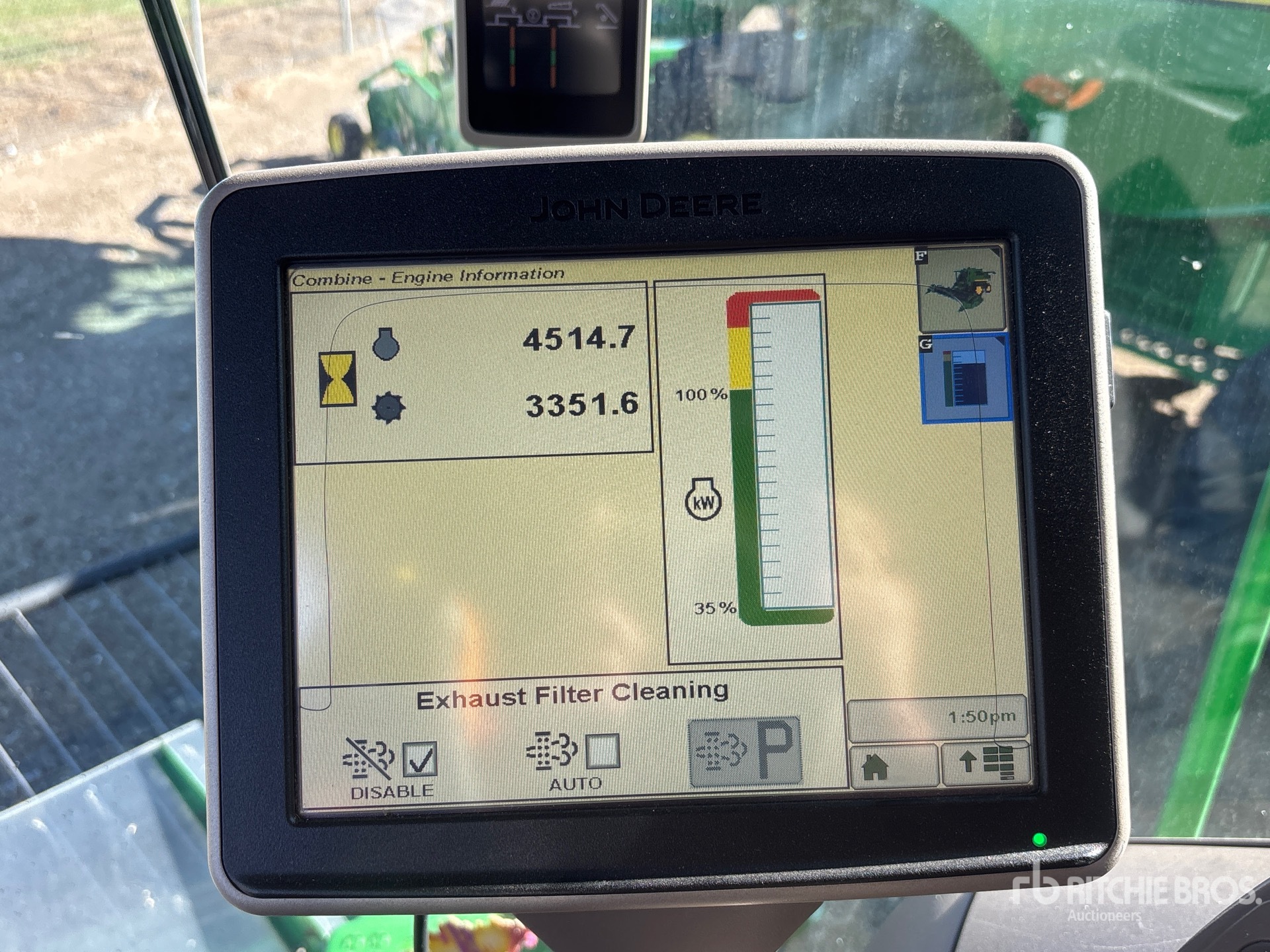 2012 John Deere S690