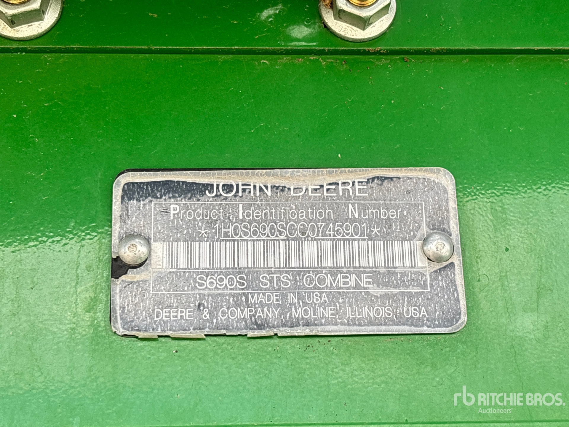 2012 John Deere S690