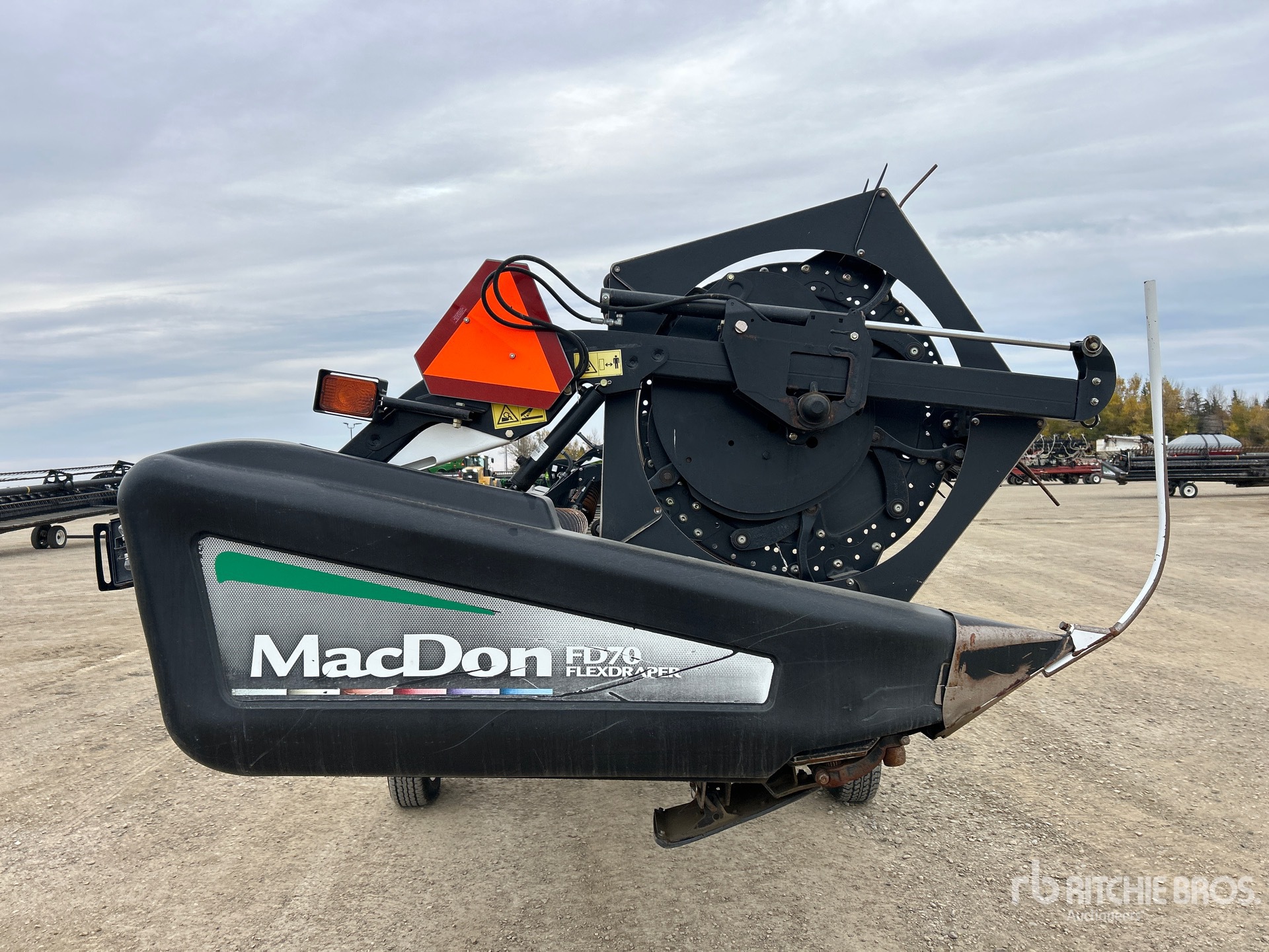 2012 Macdon FD75