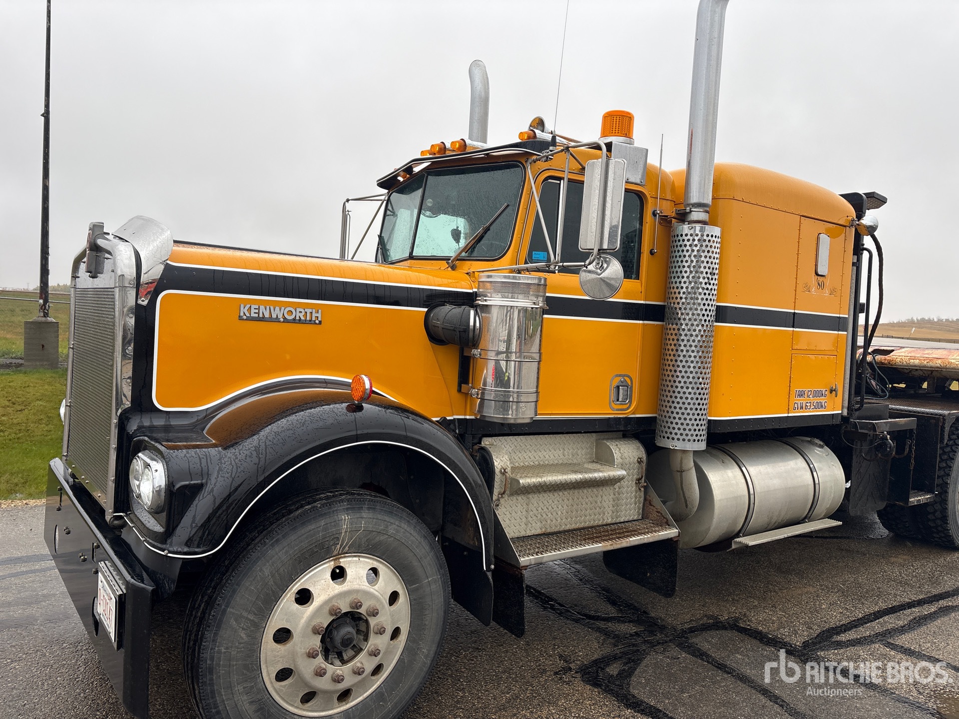 1981 Kenworth T800