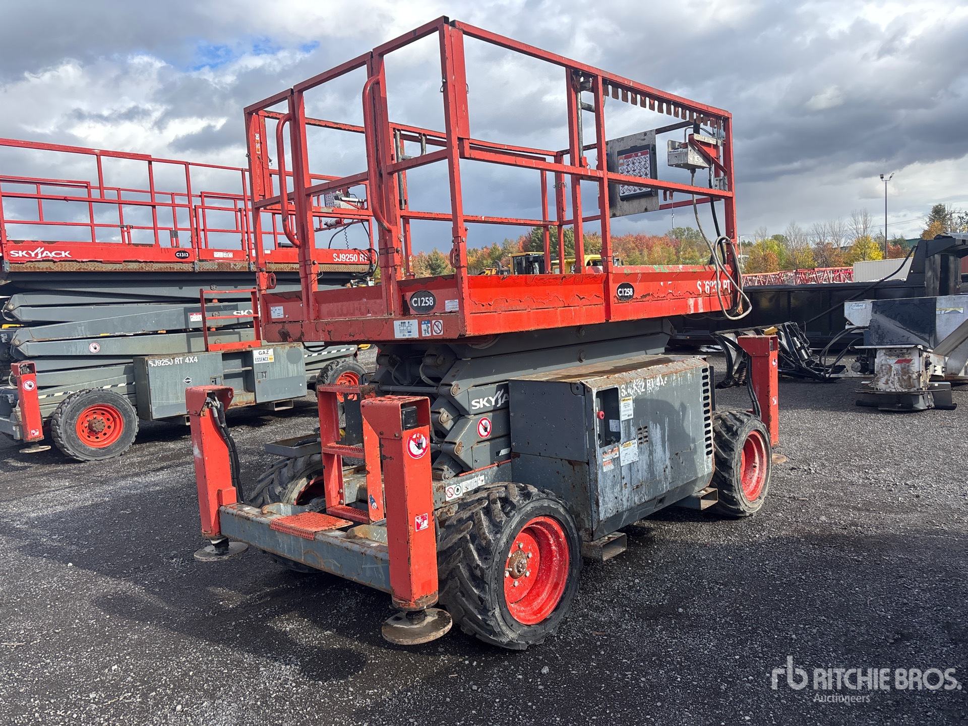 2018 Skyjack SJ6832 RT
