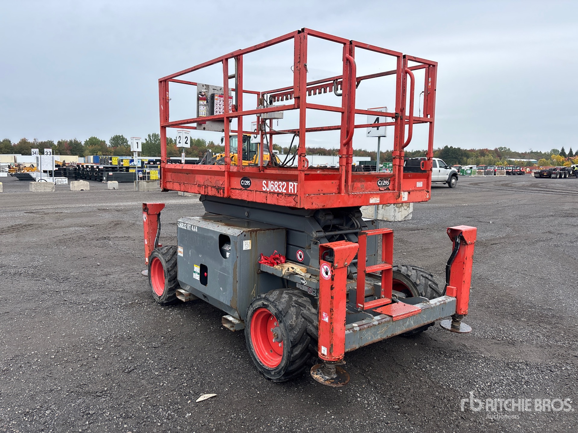 2018 Skyjack SJ6832 RT